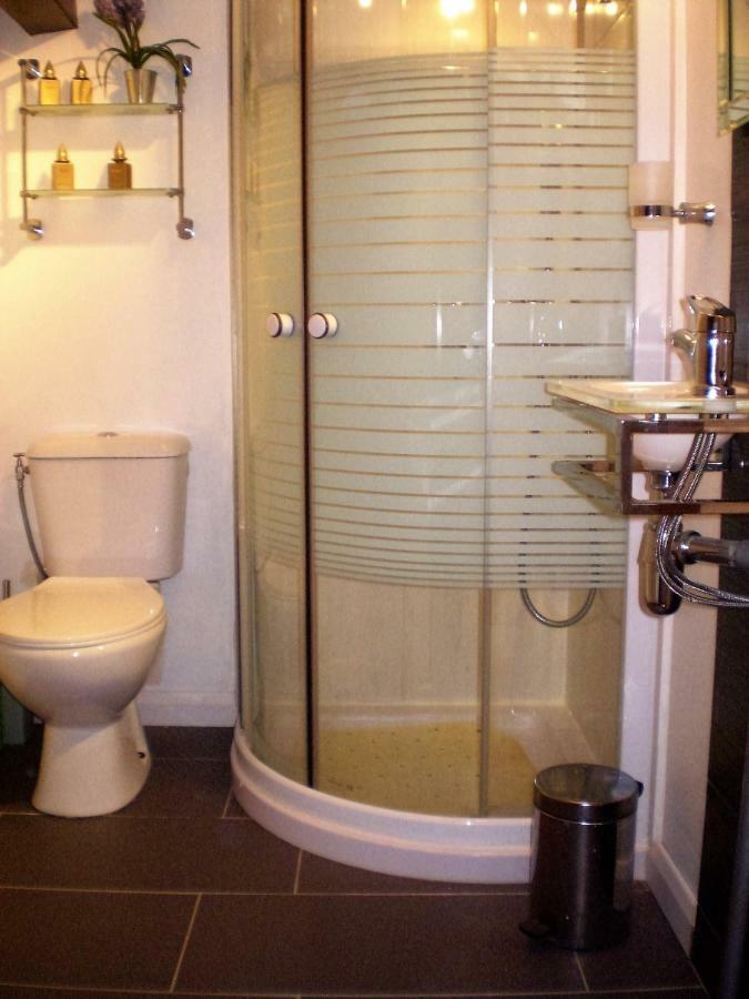 Saint-Jean-dʼAngély Maison Lavande Bed & Breakfast エクステリア 写真