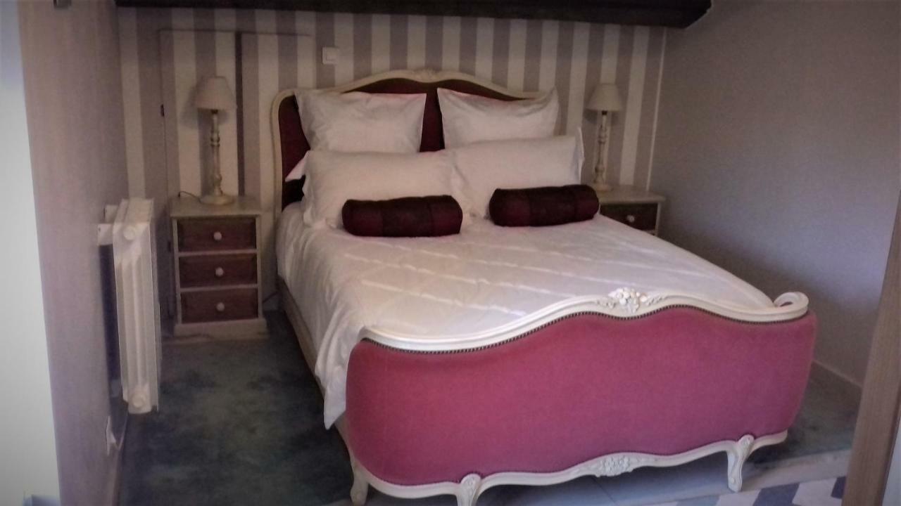 Saint-Jean-dʼAngély Maison Lavande Bed & Breakfast エクステリア 写真