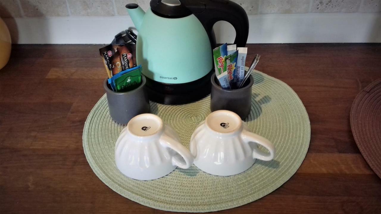 Saint-Jean-dʼAngély Maison Lavande Bed & Breakfast エクステリア 写真